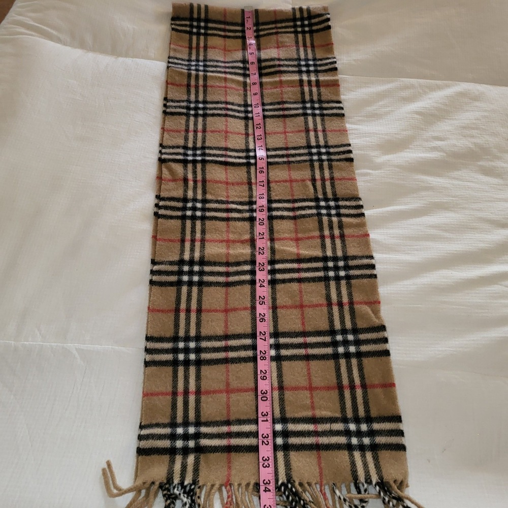 Burberry Classic Beige Novacheck Lambswool Scarf Made in England 68 / 12 inches - Picture 7 of 9